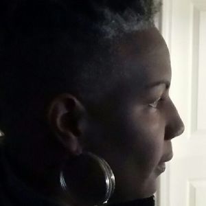 Meet your Posher, Yvette